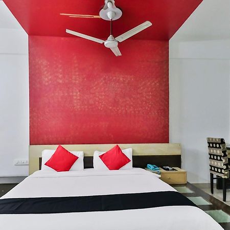 นิชี่ สวีทส์ Hotel บังกาลอร์ ภายนอก รูปภาพ