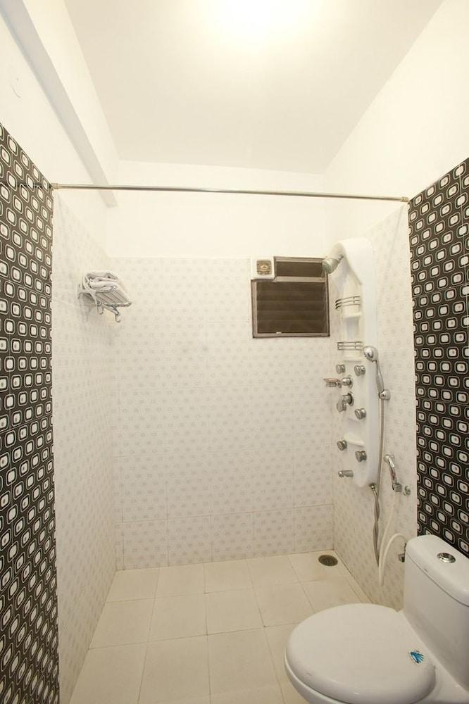 นิชี่ สวีทส์ Hotel บังกาลอร์ ภายนอก รูปภาพ