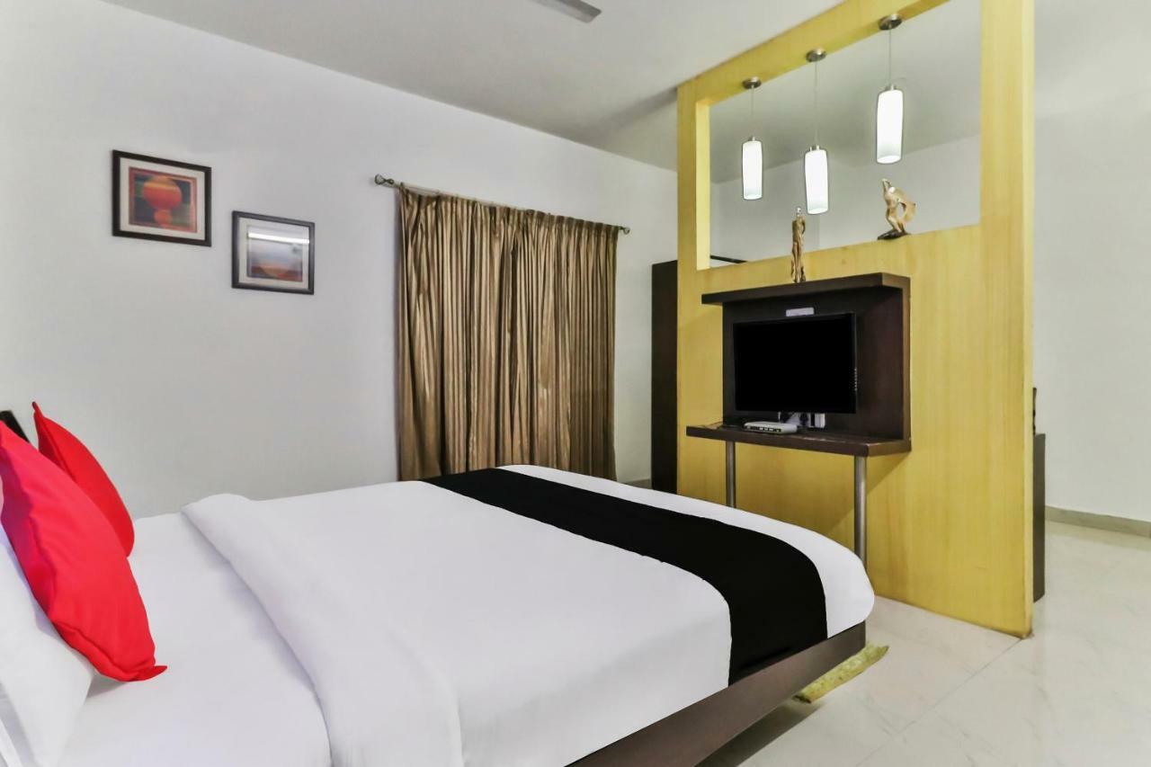 นิชี่ สวีทส์ Hotel บังกาลอร์ ภายนอก รูปภาพ